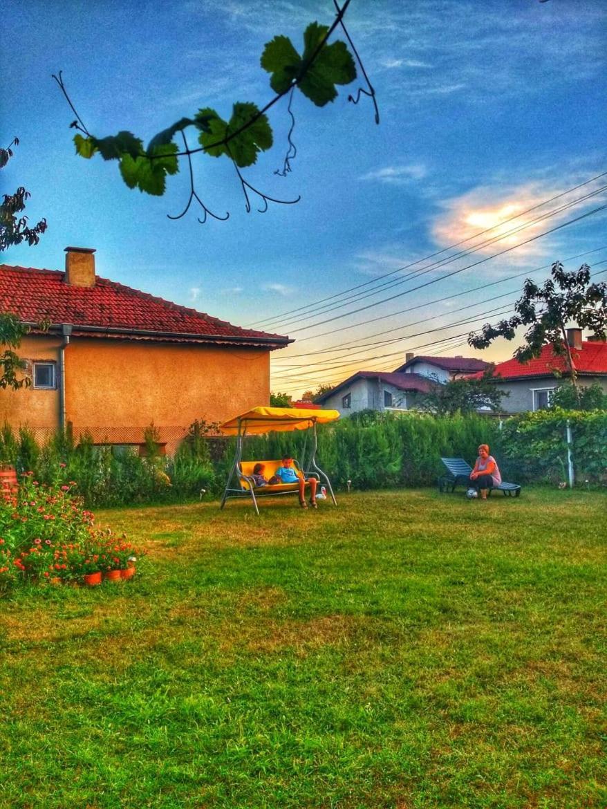 Guest House Dimi Byala  Exterior photo